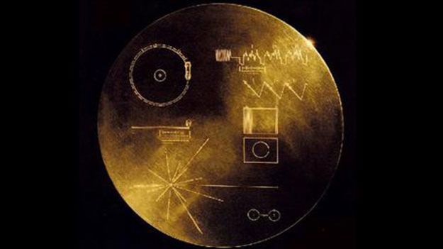 Para ser escuchados, los discos de oro a bordo del Voyager necesitan que alguien entienda cómo usar un reproductor de discos.